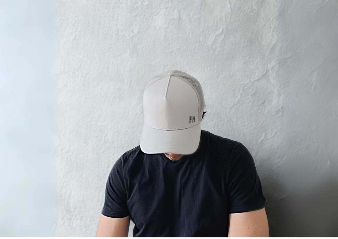 Big hats, the ultimate guide for XL heads